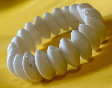 Armbänder aus Naturstein im Angebot